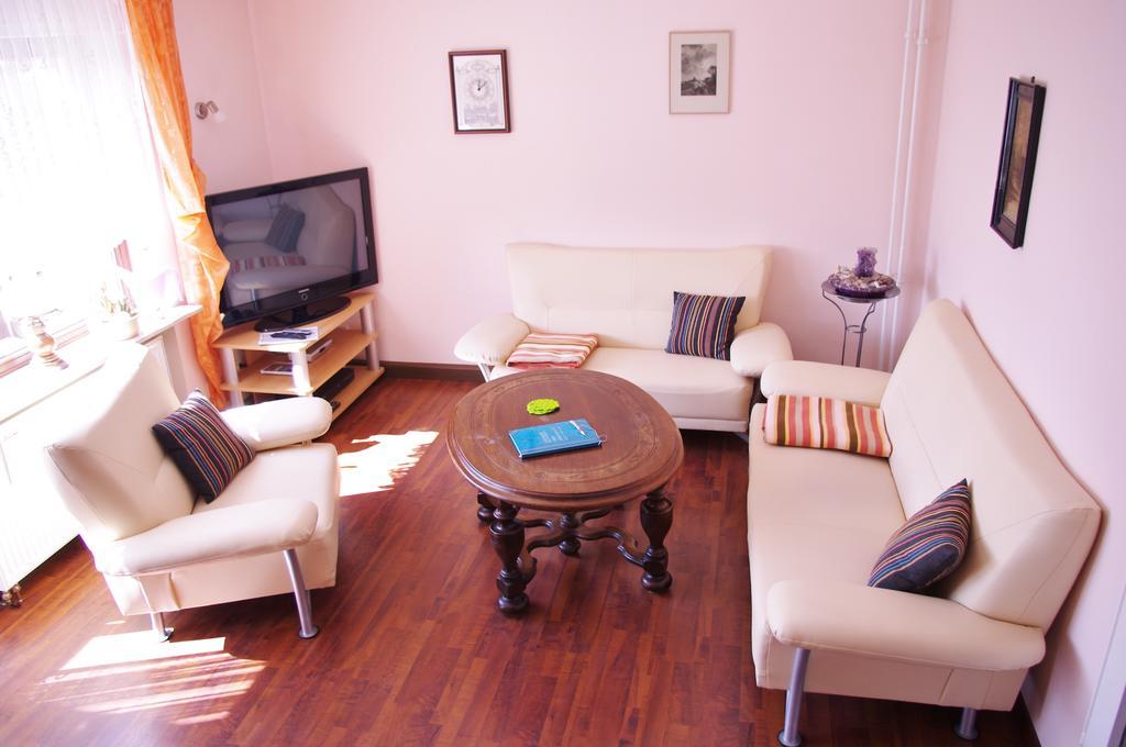 Ferienwohnung Erhol Dich Gut Diez Exterior photo